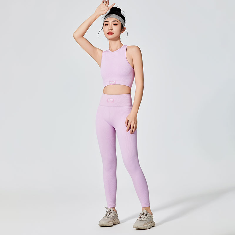 Pambabaeng Lilac Sports Leggings